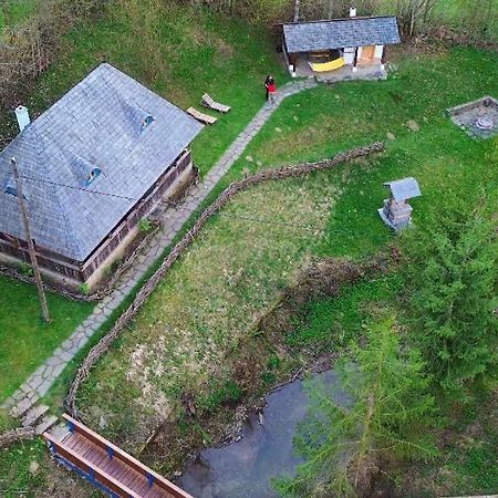 Villa Casa lu' Ion Vişeu de Sus Exterior foto